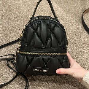 Brand New Steve Madden Bag! Never used still had tags and stuffing inside of it